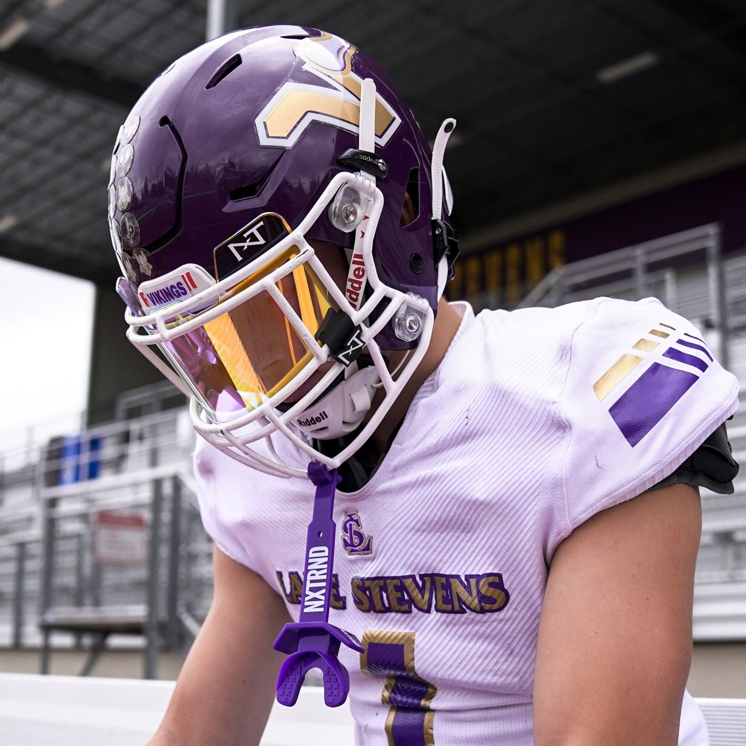 NXTRND VZR1® Football Visor Clear Gold