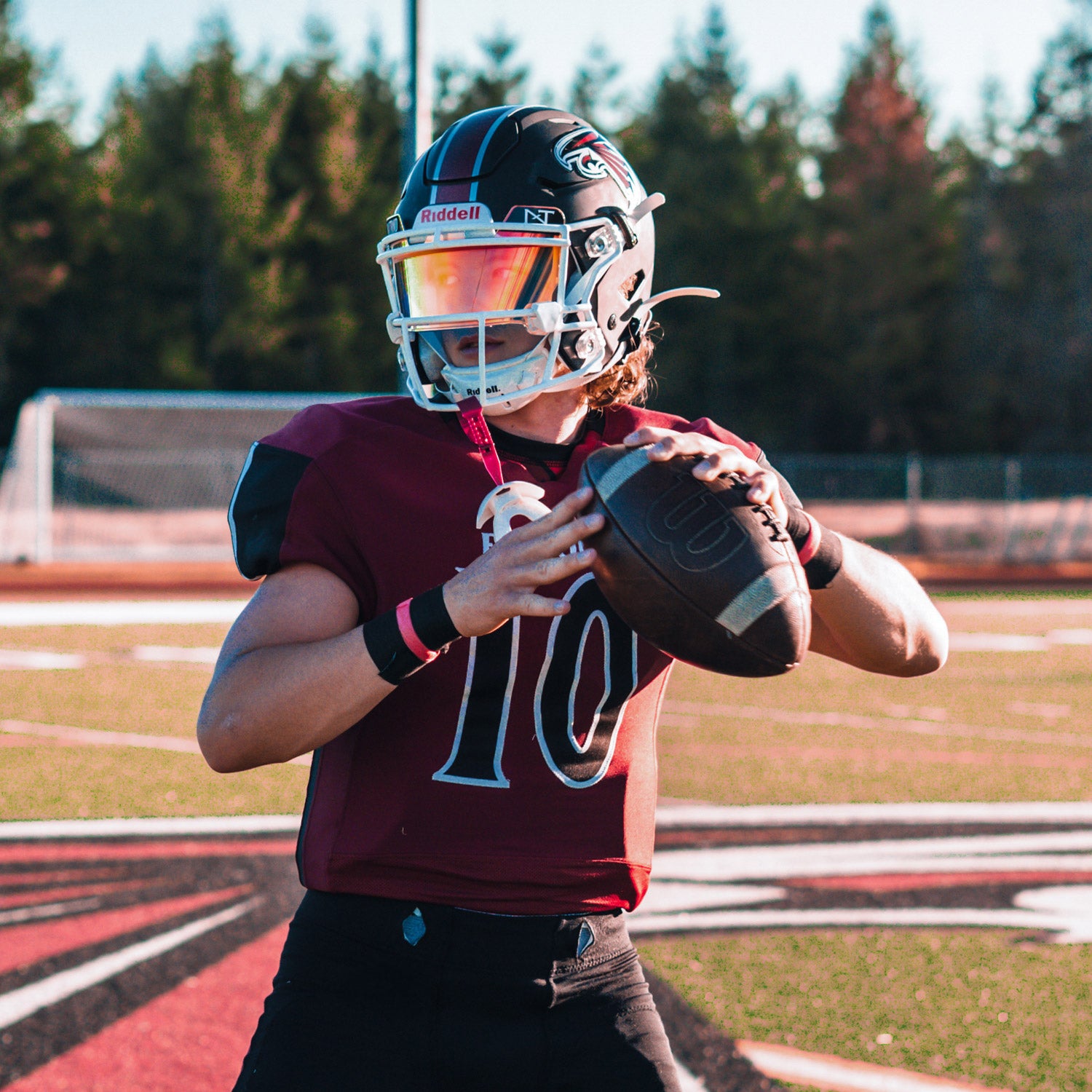 NXTRND VZR1® Football Visor Clear Red