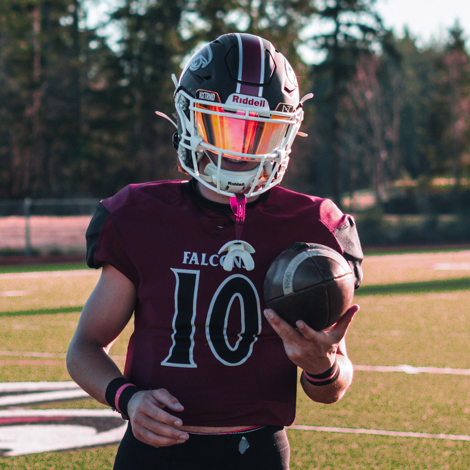 NXTRND VZR1® Football Visor Clear Red