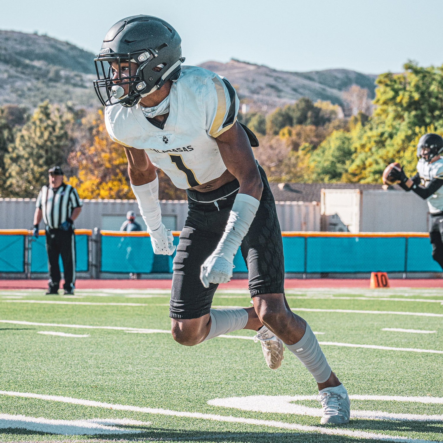 NXTRND Scrunch Football Leg Sleeves Light Grey