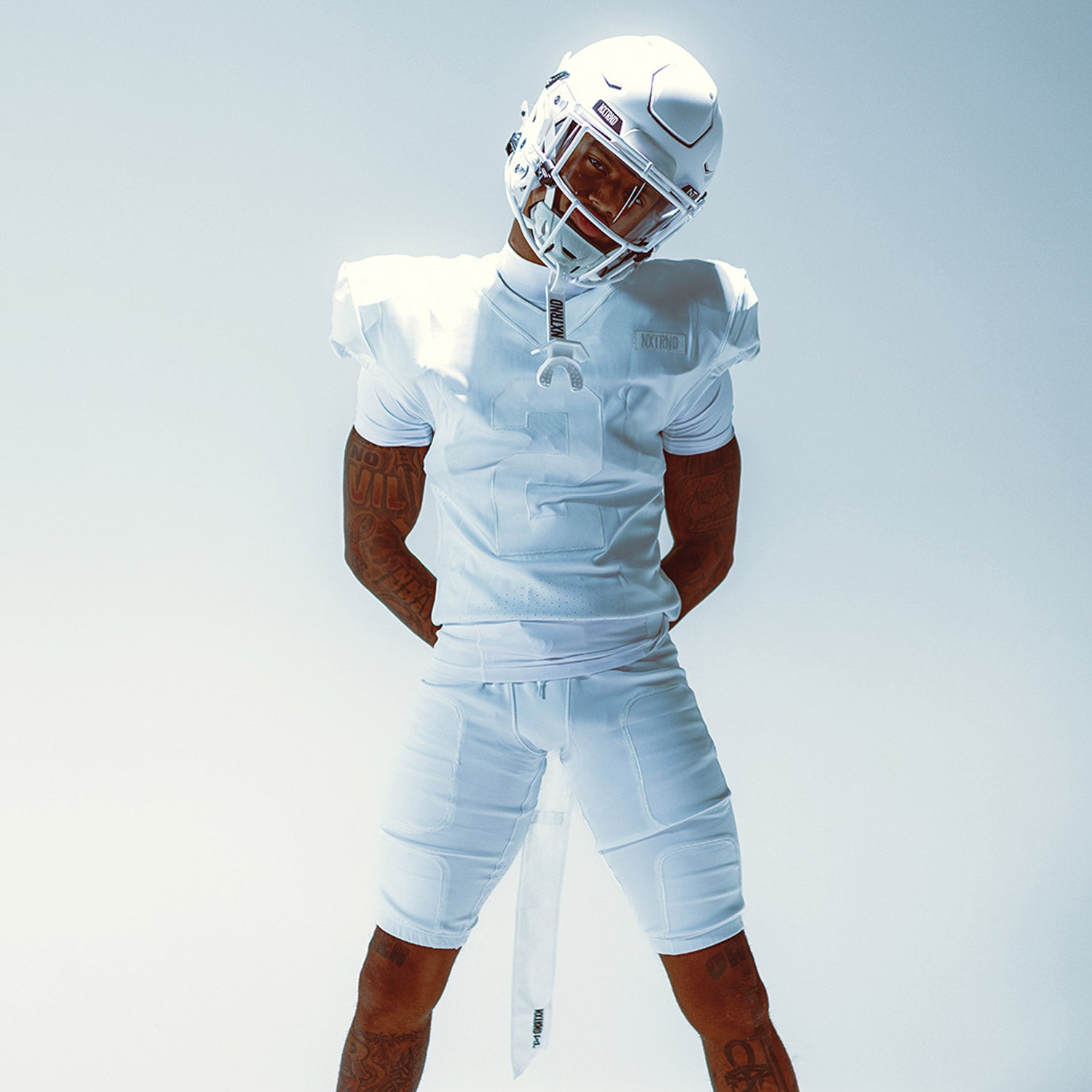 Nxtrnd Streamer Football Towel White