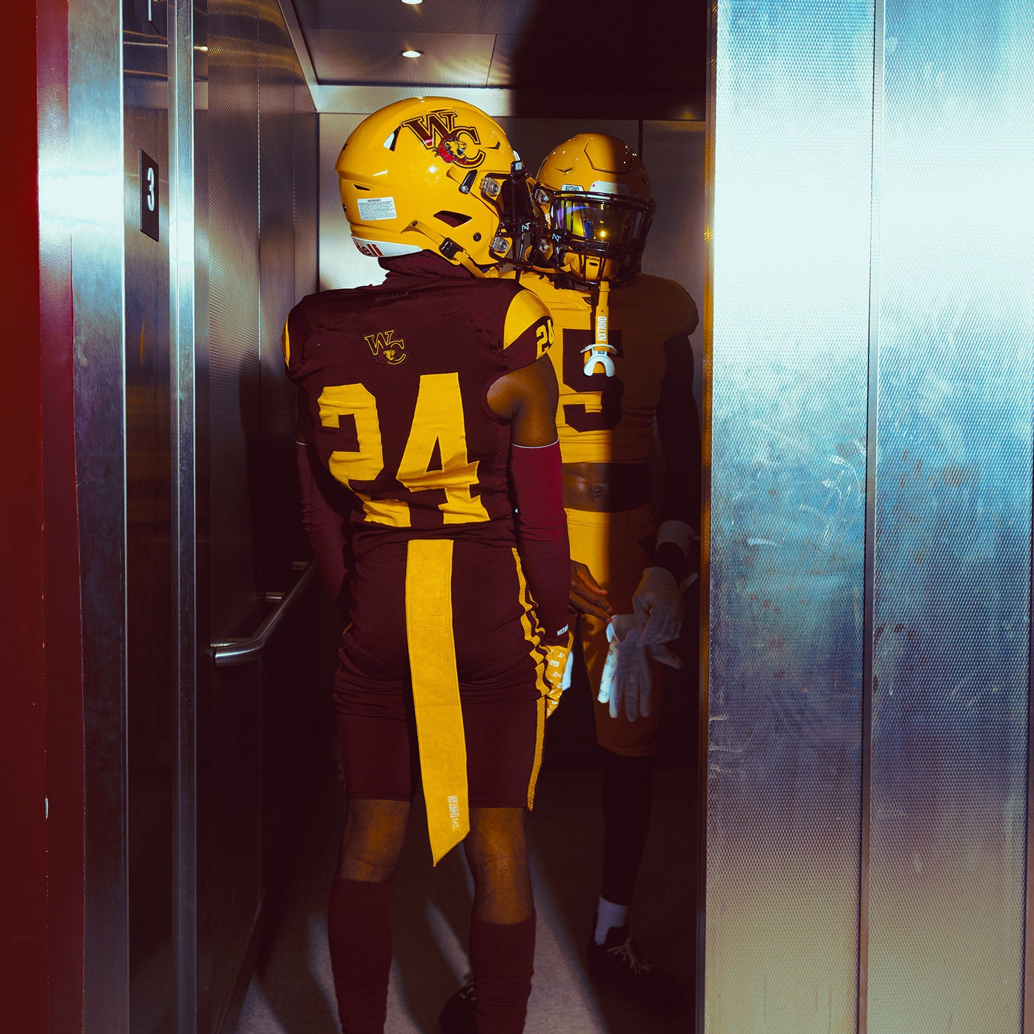 Nxtrnd Streamer Football Towel Yellow