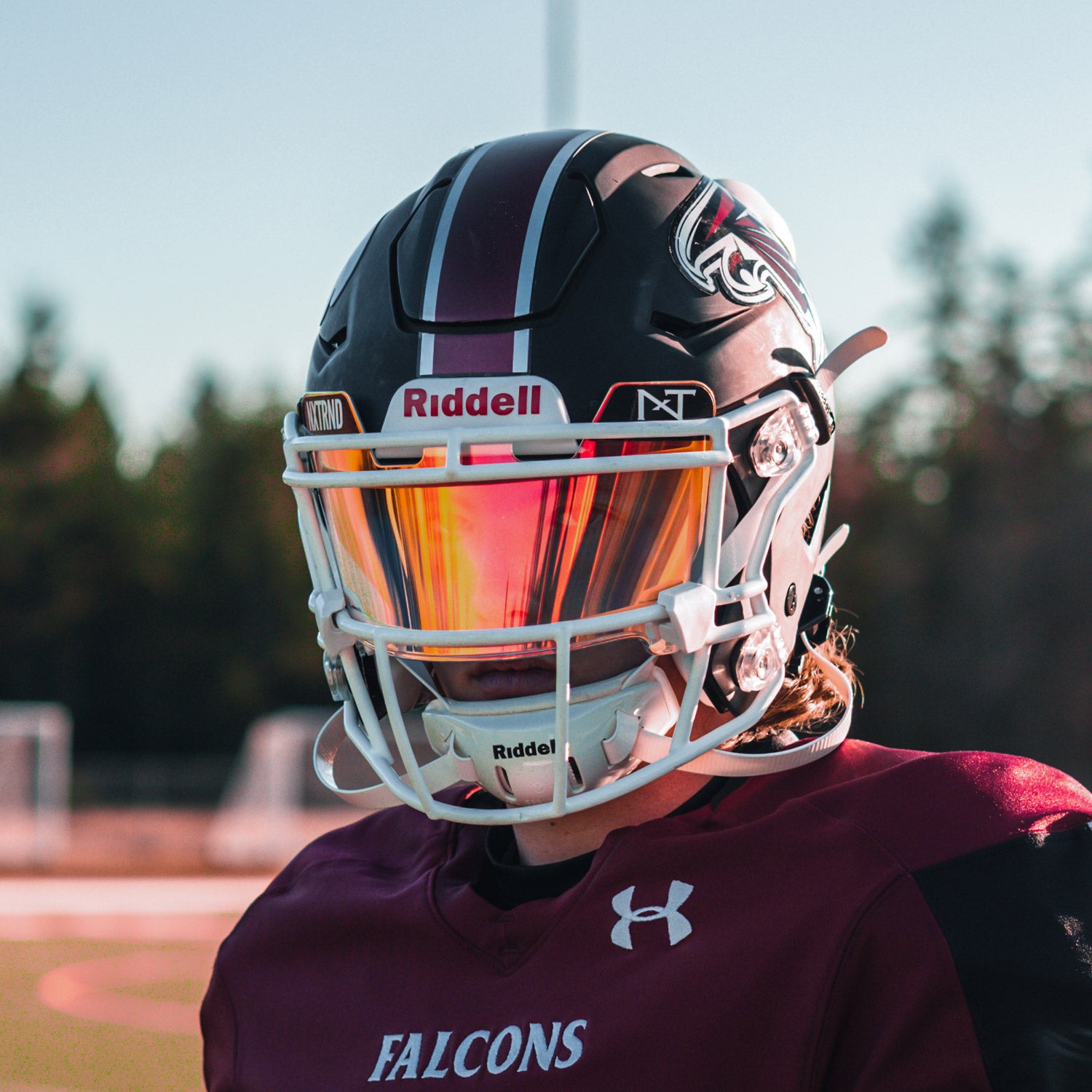 NXTRND VZR1® Football Visor Clear Red